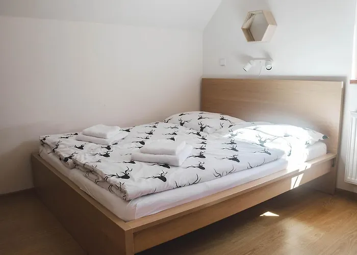 Rekreacni Dum U Skritku Vakantiehuis Mladé Buky