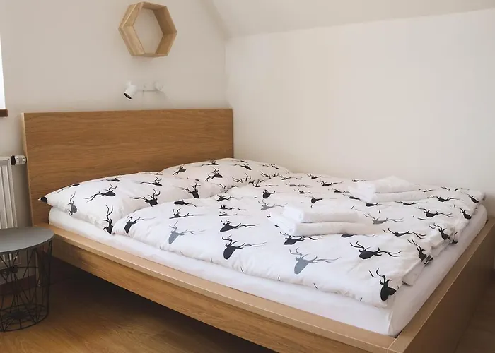Rekreacni Dum U Skritku Vakantiehuis *